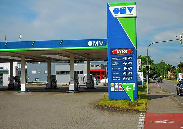 Auch an der OMV-Tankstelle in Bad Säckingen liegt am Mittwochmorgen nur E10 unter 2 Euro.