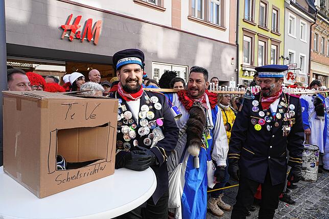 Bild 11: Bilder von der Wuescht-Wette mit den Glonkis