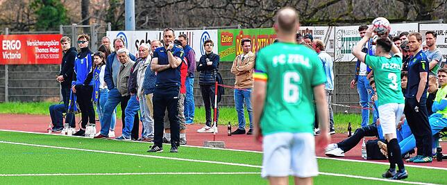 Bild 22: FC Zell fegt den SV Buch mit 7:1 vom Platz &ndash; und wir haben Bilder!