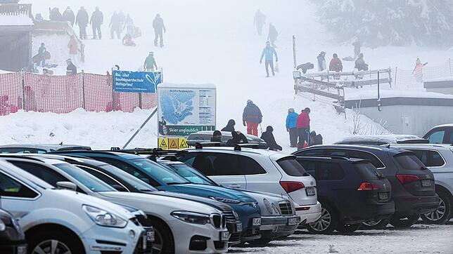 In Oberried im Hochschwarzwald war am Sonntag viel Andrang &ndash; zumindest wirkt das auf Parkplatz-Bildern so. Doch es lohnt der ...