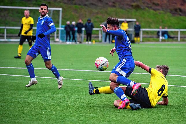 Bild 3: SV Blau-Weiß Murg bezwingt den VfR Horheim-Schwerzen mit 4:1 &ndash; und wir haben Bilder!