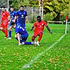 Stratis Chatziionnadis (von links), Jonathan Bell, Marius Kappeler, Stephan Andreas Paulsen und Jallow Saja kämpfen um den Ball. Das ...