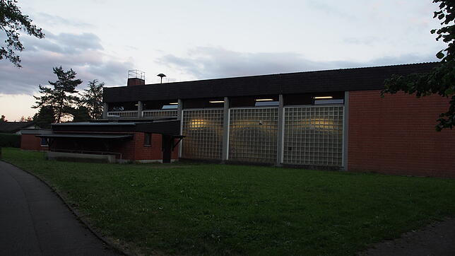 Bei der Fridolinhalle in Degerfelden soll ein Kulturraum als Anbau entstehen. Die Planungen wurden nun in der jüngsten ...