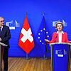 EU-Kommissionspräsidentin Ursula von der Leyen und Guy Parmelin, Bundespräsident der Schweiz, bei ihrem letzten Treffen im April in ...