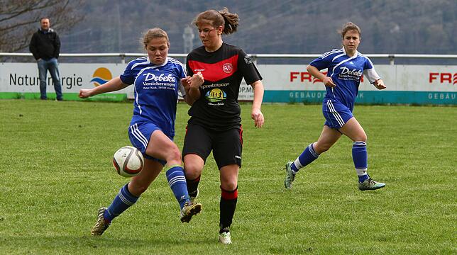 Bild 4: Fußballerinnen des SV Niederhof besiegen die SG Görwihl – und wir haben die Bilder!