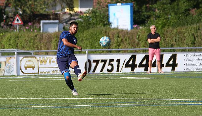 Bild 26: VfB Waldshut bezwingt den FC Tiengen 08 mit 4:0 im Derby &ndash; und wir haben Bilder!