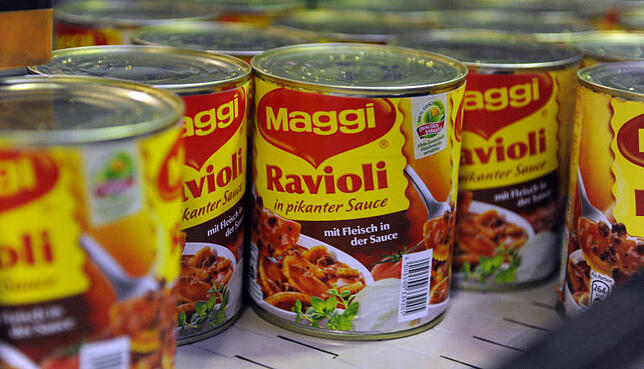 Ravioli-Dosen aus dem Maggi-Werk in Singen, das zum Nestlé-Konzern gehört.