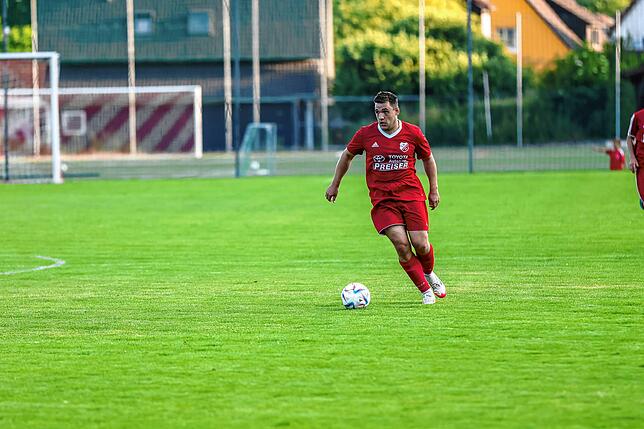 Bild 9: SV Eggingen und TuS Stetten II trennen sich 2:2 im ersten Abstiegsspiel – und wir haben Fotos!