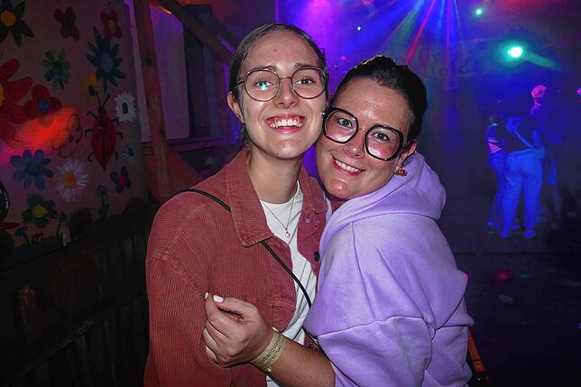 Bild 7: Musikkapelle, Bläserjugend und Gesangverein Hausen vor Wald feiern den Sommer mit hunderten Gästen