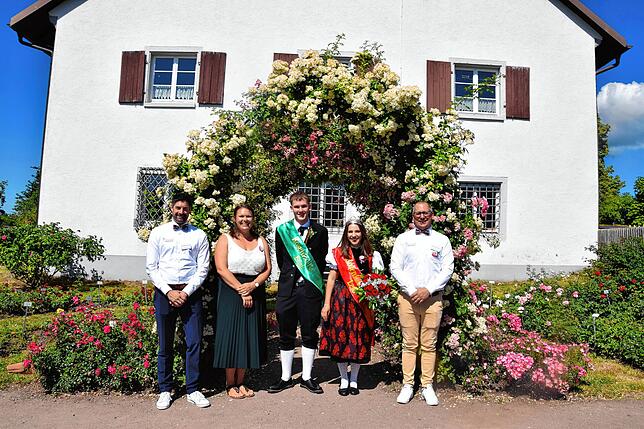 Bild 15: Rosentage in Nöggenschwiel - hier sind alle Bilder vom Fest