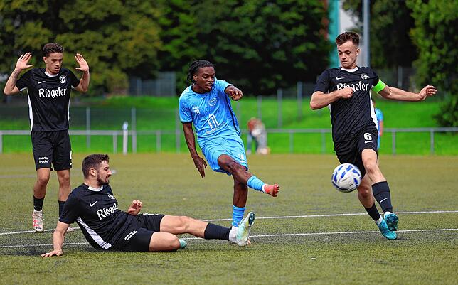 Bild 14: Unsere Bildergalerie vom Spiel des ESV Südstern Singen gegen den FC Teningen