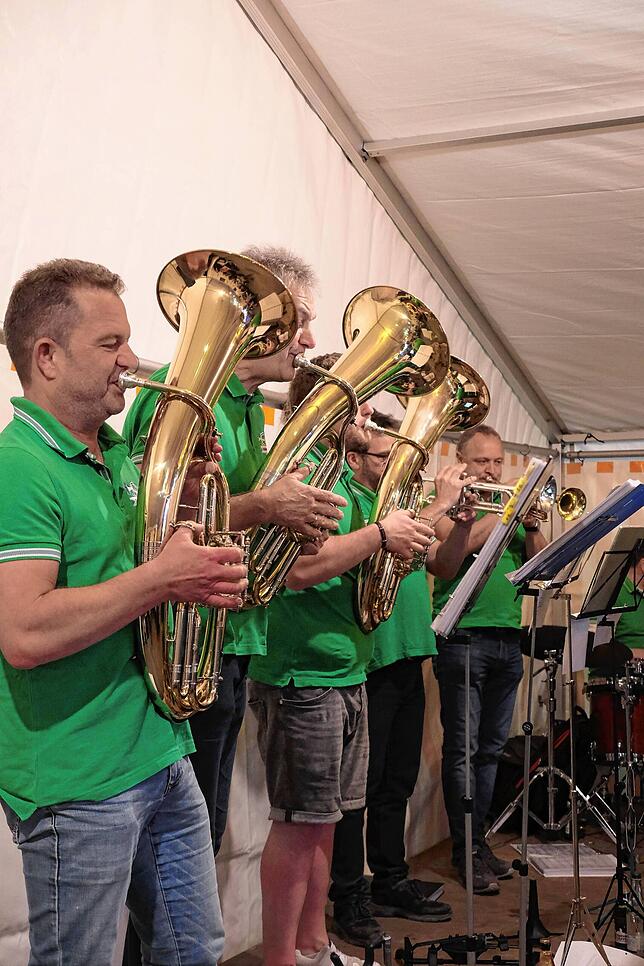 Bild 7: Birkendorfer Schopfschellenfest - Das sind die besten Bilder der Musiker