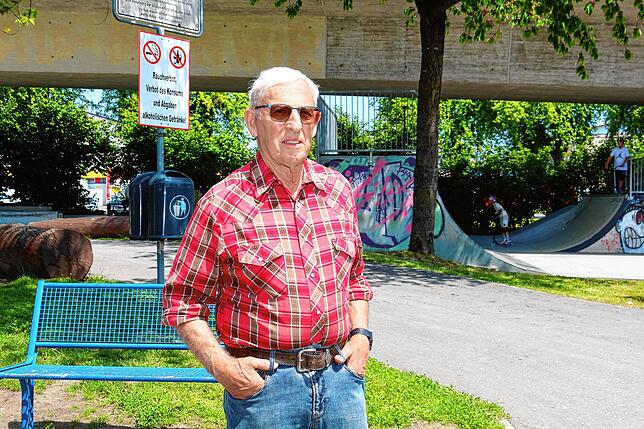 Eberhard Utz, Vorsitzender des Bürgerforums für FN-Ost, prangert seit Langem die Zustände beim Skaterpark in der Kitzenwiese an: Hier ...