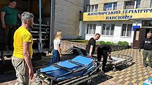 Das Team um Angela Klug brachte unter anderem 56 Betten aus dem früheren Krankenhaus Pfullendorf in die Stadt Schytomyr.