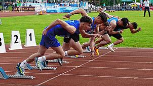 Daniel Schloßmann (TV Engen, ganz links) überraschte mit guten Zeiten über 80 und 150 Meter.