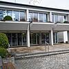 Ein Blick aufs Tengener Rathaus: Fünf Personen, eine Frau und vier Männer, wollen dort gerne Bürgermeister werden und die Nachfolge von ...