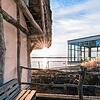 Saunagänge sind nicht mehr nur im Saunabereich möglich. Etwa in einem der Pfahlbauhäuschen. Im Thermenbereich entsteht eine Textilsauna.