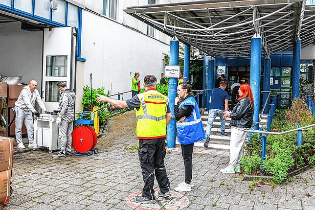 Bild 11: Hilfe für die Ukraine: Radolfzeller Krankenhaus leert sich