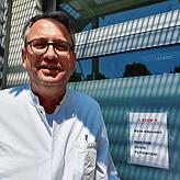 Hinrich Bremer, der Leitende Arzt der Pneumologie in Donauschingen, sagt: &bdquo;Wir rechnen mit einem zunehmenden Druck auf die ...