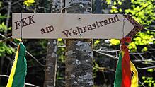 Hier geht es entlang zum neuen Todtmooser FKK-Strand. Wirklich?
