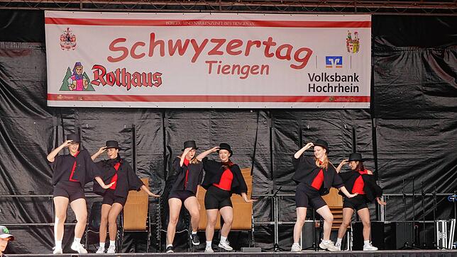 Bild 3: Lebendige Stadt in der Fußgängerzone