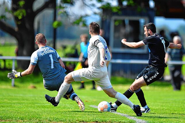 Bild 33: FC Erzingen verliert mit 2:4 bei Spitzenreiter VfR Hausen &ndash; und wir haben Bilder!