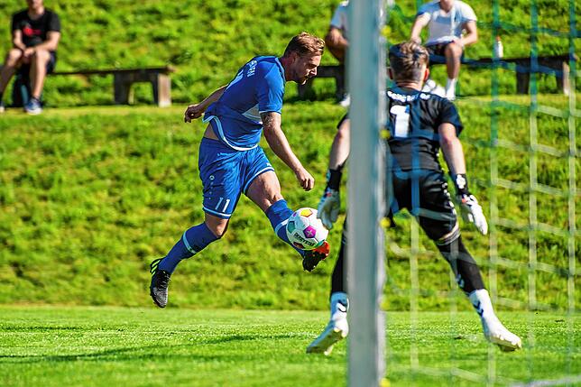 Bild 32: FC Erzingen bezwingt den FC Schönau mit 3:0 &ndash; und wir haben Bilder!