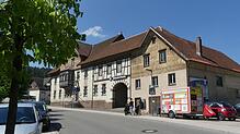 Eine Möglichkeit der Innenentwicklung ist für die Stadt Schramberg das Kroneareal in Tennenbronn.