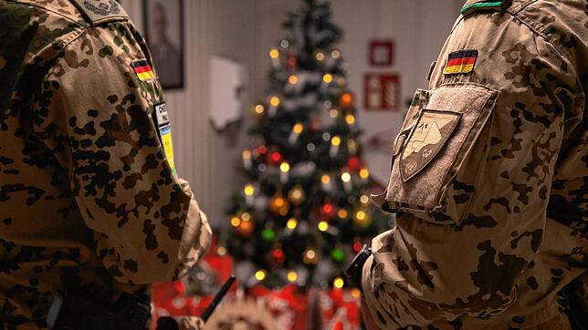 Auch in Gao in Mali kommt Weihnachtsstimmung auf, trotz Wüstenklima mit Temperaturen bis über 40 Grad: Die Donaueschinger Soldaten vom ...