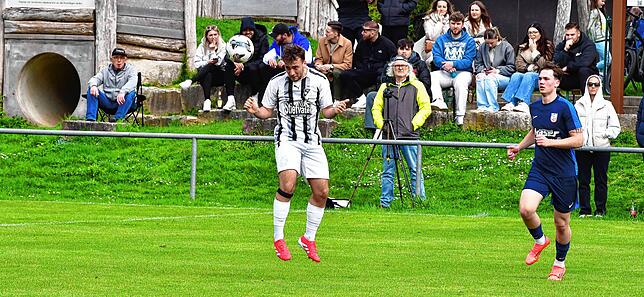 Bild 14: FC Wittlingen setzt sich mit 3:1 gegen VfB Waldshut durch – und wir haben Fotos!
