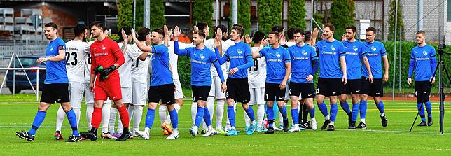 Bild 2: SG Mettingen/Krenkingen setzt sich mit 4:1 beim VfB Waldshut durch &ndash; und wir haben Bilder!