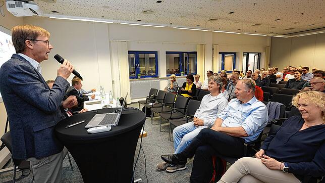 Der Wohnraummangel ist schon lange ein Problem in Radolfzell. Einfache Antworten gab es jedoch auch auf der CDU-Veranstaltung ...