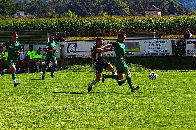 Bild 11: SV Rheintal feiert gegen den SV Stühlingen seinen ersten Saisonsieg &ndash; und wir haben Bilder!