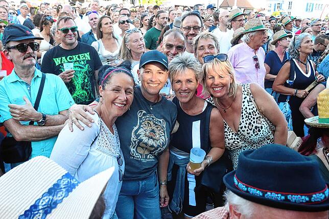 Bild 24: Seiler und Speer begeistern knapp 3000 Zuschauer in Markdorf