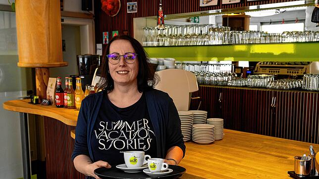 Nach 30 Jahren schließt Tatjana Spott das Villinger Kultcafé Paradies in der Paradiesgasse. Am 6. Juli wird sie das letzte Mal ihre ...