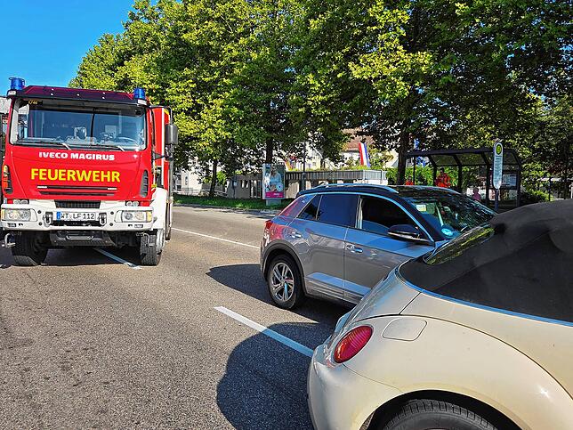 Wegen eines Unfalls auf der B34 Höhe der St. Blasier Straße kommt es zu Stau in Richtung Bad Säckingen. Die Fahrbahn Richtung Tiengen ...