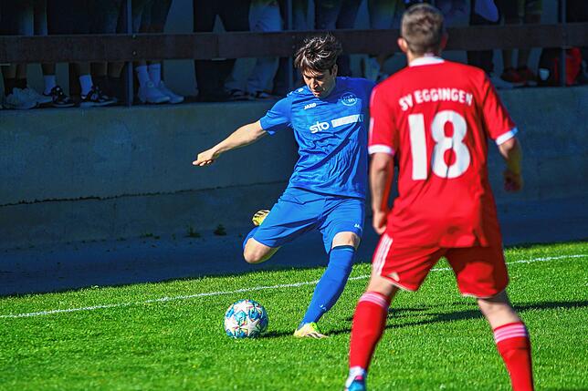 Bild 10: SG Stühlingen/Weizen besiegt den SV Eggingen im Derby mit 4:0 – und wir haben Fotos!