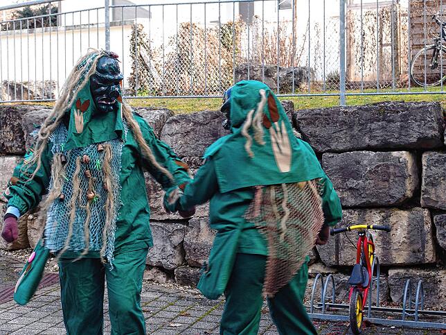 Bild 4: Bilder von der Befreiung der Weildorfer Kindergartenkinder