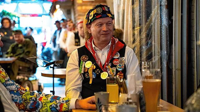 Bild 19: 60 Jahre Dorferschoppen:   Einblicke  hier auch Frauen gestattet