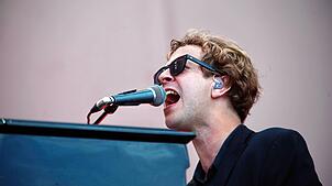 Bild : Die besten Bilder vom Auftritt von Tom Odell auf dem Southside 2024