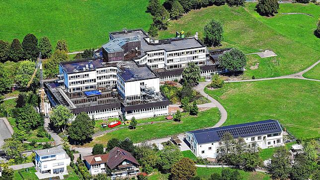 Seit Ende August ruhen die Bauarbeiten auf dem Bad Säckinger Gesundheitscampus. Spätestens Ende November sollen sie weitergehen.