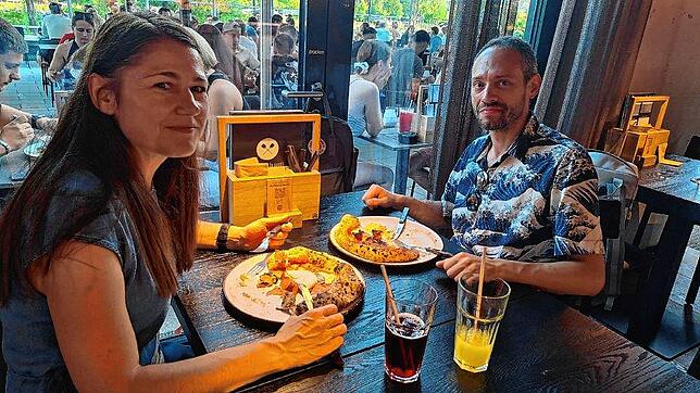 Bild 10: Pizza wie in Neapel: Bilder von der Eröffnung der neuen Pizzeria am Konstanzer Seerhein