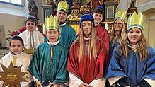 Die Birkendorfer Sternsinger (vorne, von links): Simon Gamper, Lorenz Fischer, Sophia Rogg, Martha Dörflinger. Hinten, von links: Luca ...