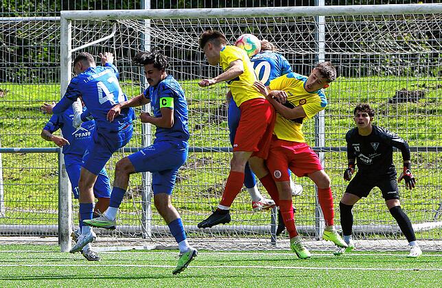 Bild 20: Die besten Bilder vom Duell der Verbandsligareserven SC Pfullendorf II und 1. FC Rielasingen II