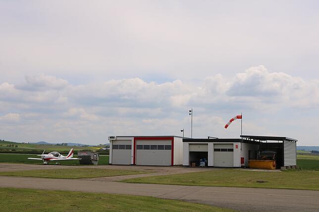 Flugplatz Donaueschingen: Blick auf das Flugfeld