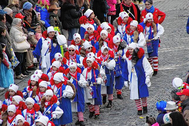 Bild 22: Bilder vom großen Kinderumzug in VS-Villingen am Schmotzigen &ndash; Teil 2