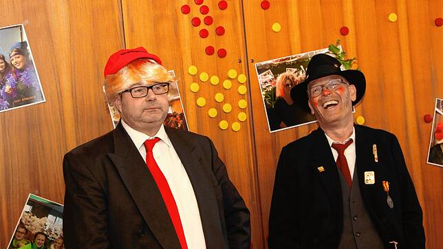 Bürgermeister Alexander Guhl mit dem Ex-Oberwälder Franz Michler.