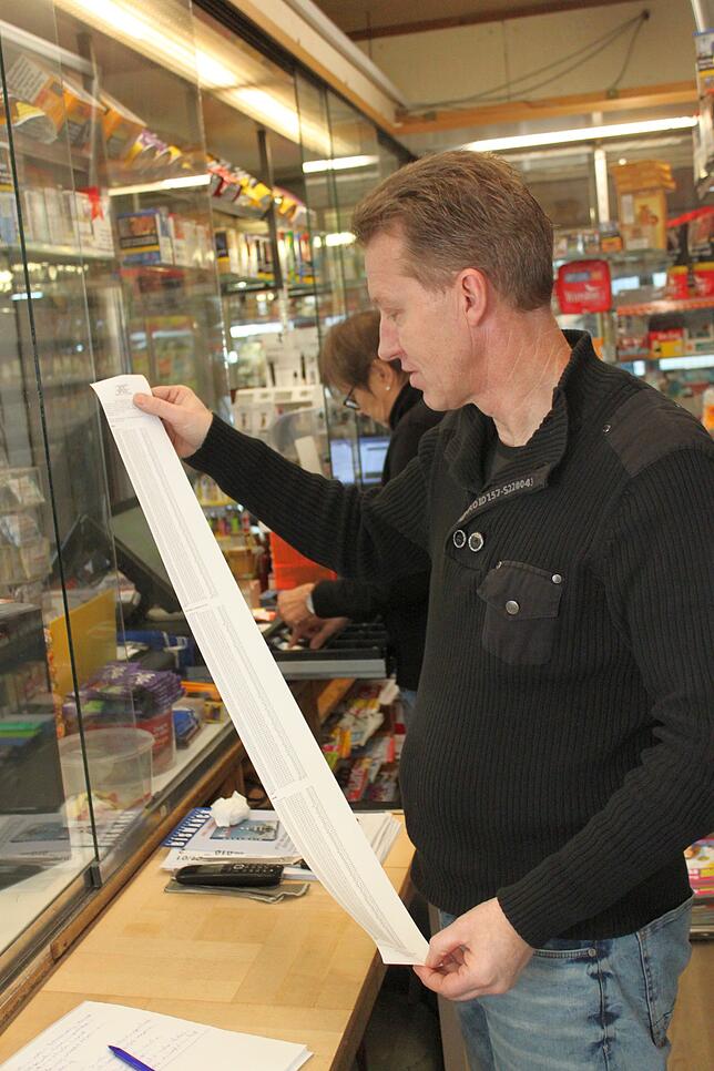 Bild 11: Ein Kiosk-Tag auf viermetersiebzig Kassenbon ablesbar