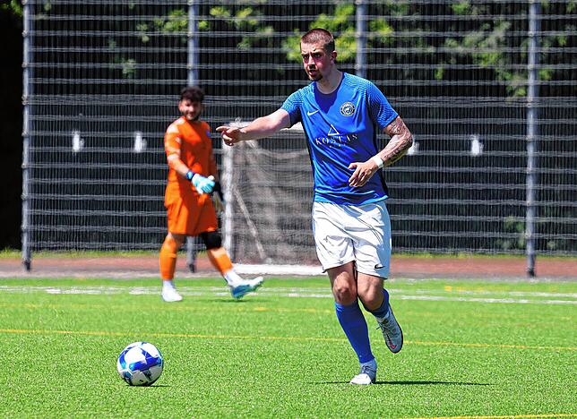 Bild 18: So sehen Sieger aus! Die besten Bilder von der Meisterfeier des SV Konstanz