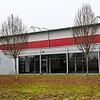 Das Flachdach der 2006 eingeweihten Eichbergsporthalle in Blumberg ist undicht. Für die Sanierung sind 20.000 Euro vorgesehen.